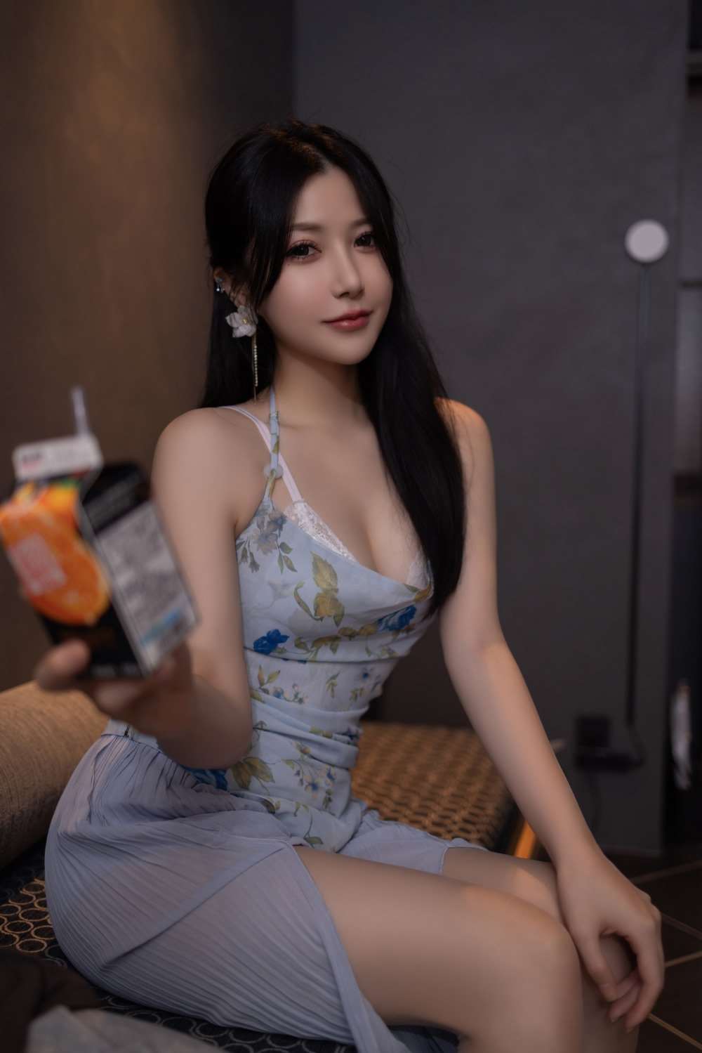 鱼子酱Fish – 内部私购《她的体香》[140P/2.41G]