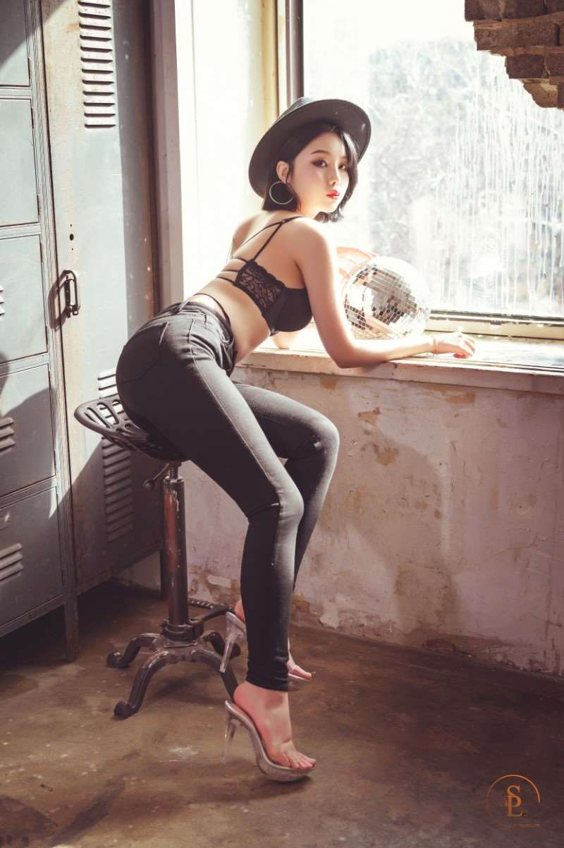 [SaintPhotoLife] NO.028 Yuna – Wild Part 2 Vol.26 [97P/412MB]