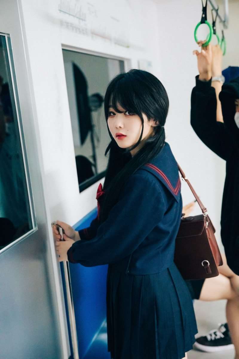 [Loozy] NO.050 Zia (지아) – Subway + Full.Ver [102P/7V/1.1GB]