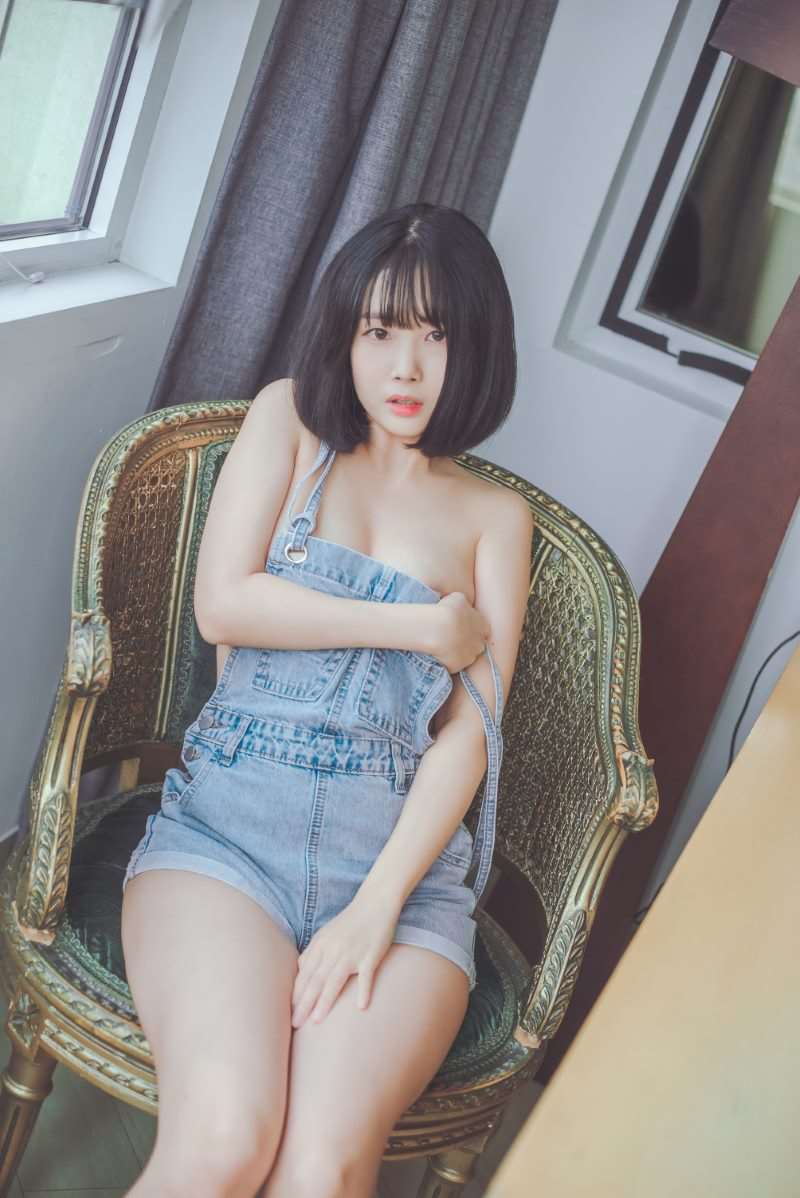 [Pure Media] VOL.080 – Leechu [74P/578MB]
