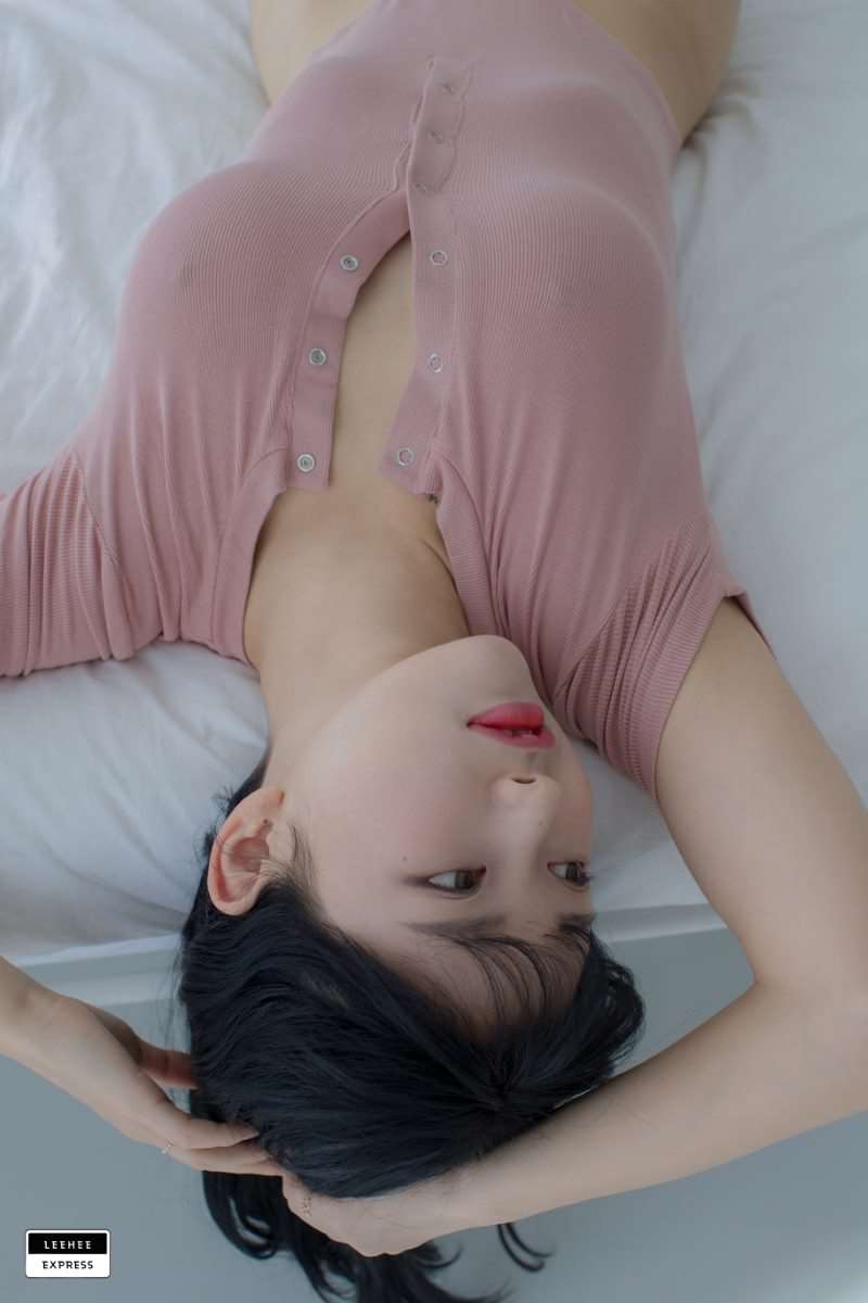 [LeeheeExpress] NO.071 LEHF-017B U.Hwa [45P/338MB]