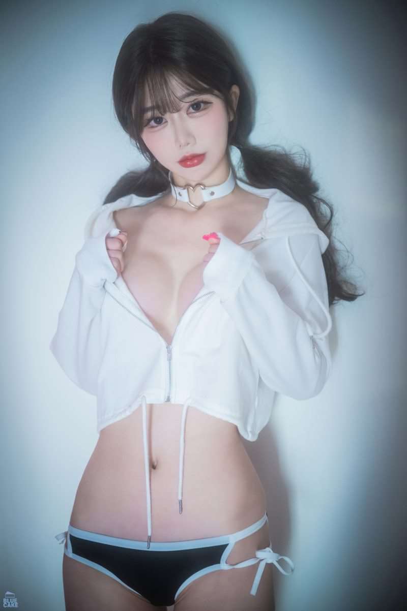 [BLUECAKE] NO.073 JungEun – Dazzling 1 [60P/1.22G]