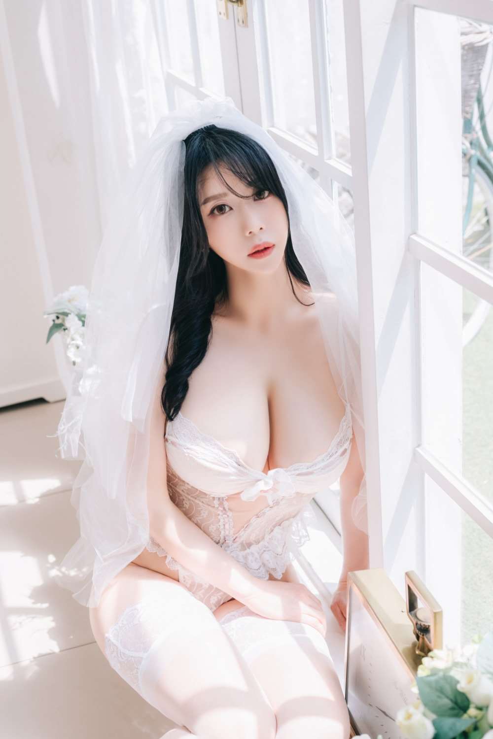 020.Paranhosu –  Sia – Special Photobook Vol.2 [77P/553MB]