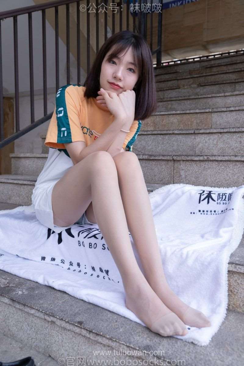 [BoBoSocks袜啵啵] 069期：小甜豆-vans板鞋 白棉袜 肉丝 [148P/1V/7.95G]