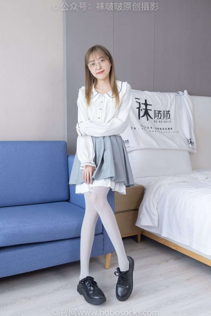 [BoBoSocks袜啵啵] No.213 稚予-黑皮鞋 厚灰丝 花絮版 [140P/1V/5.53GB]