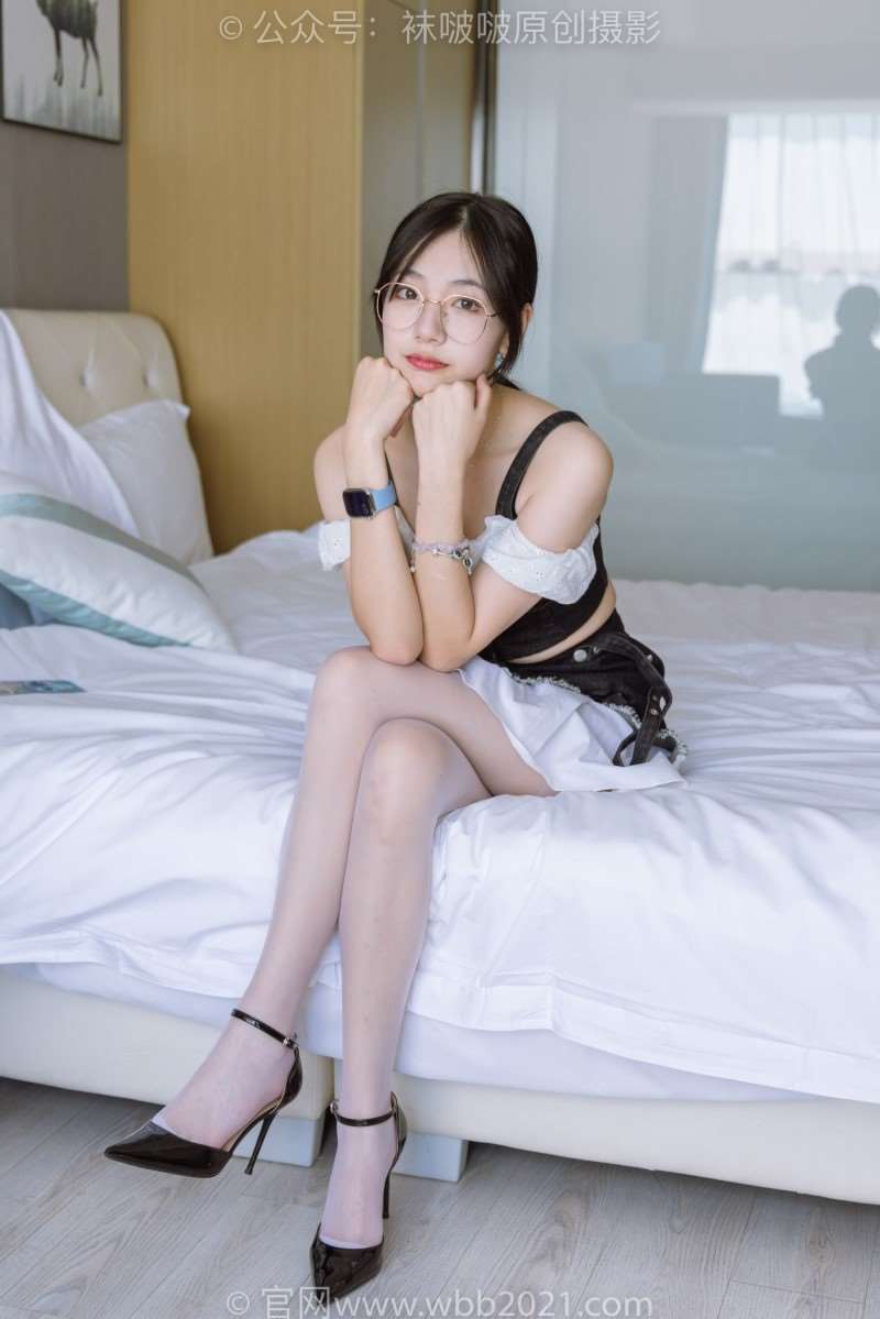 [BoBoSocks袜啵啵] NO.235 小甜豆-两双高跟鞋 白丝（脚尖加固款）花絮版 [147P/1V/6.51G]