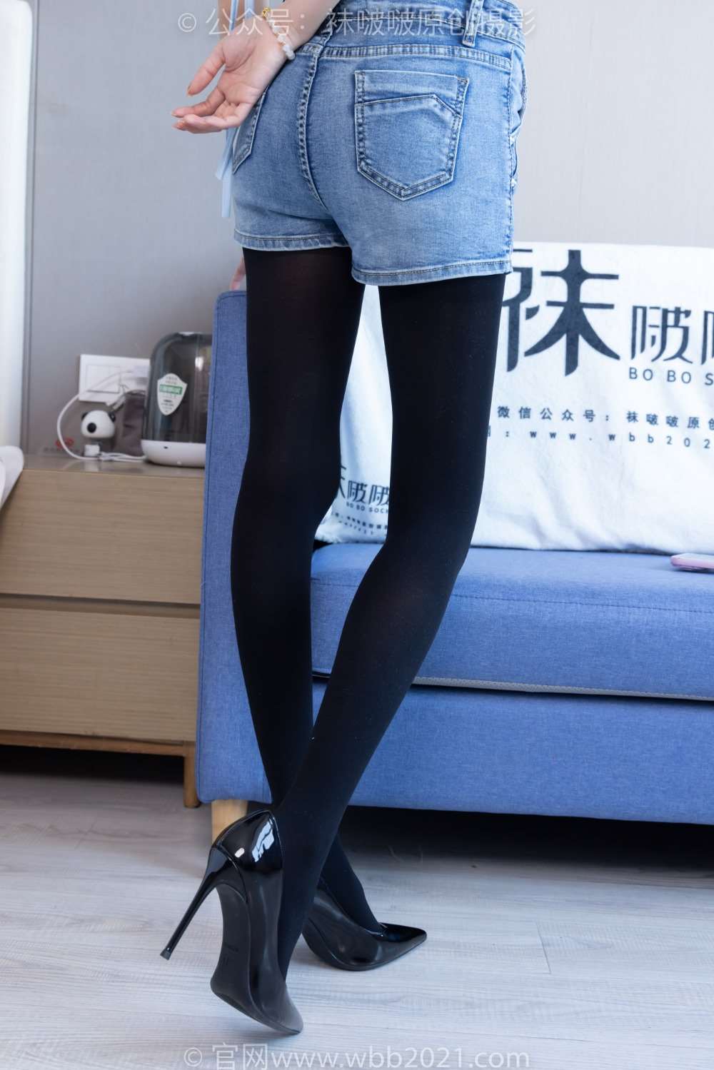 [BoBoSocks袜啵啵] NO.385 稚予-高跟鞋、皮鞋、运动鞋、厚黑丝、吊带豹纹黑丝、白棉袜（花絮版）[180P/1V/6.95G]