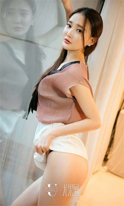 [Ugirls尤果网]爱尤物专辑 第530期 潇潇[40P/31M]