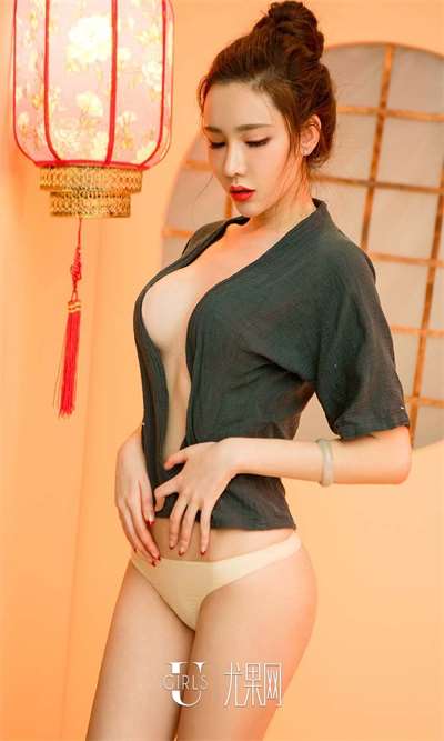 [Ugirls尤果网]爱尤物专辑 第593期 元旦合辑 颜爱泽&莉恩&萌琪琪[40P/21MB]
