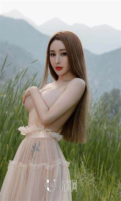 032