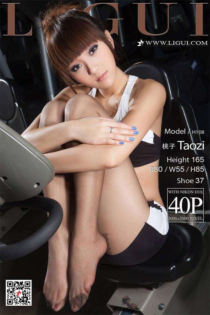 [Ligui丽柜] 2017.12.25 网络丽人 Model 桃子 [40P/45.3MB]