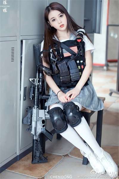 明星模特赵小米Kitty-最新私房写真[25P/15MB]