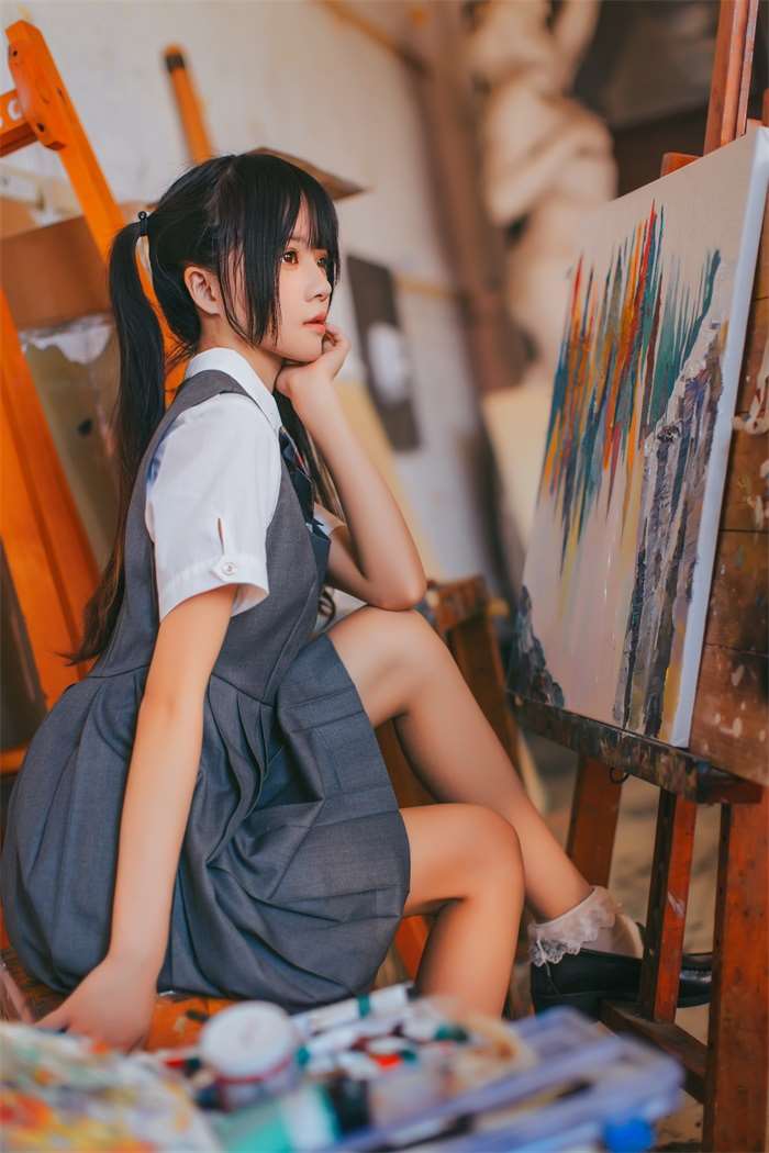 萝莉风COS 桜桃喵 – 画室少女 [17P/176MB]