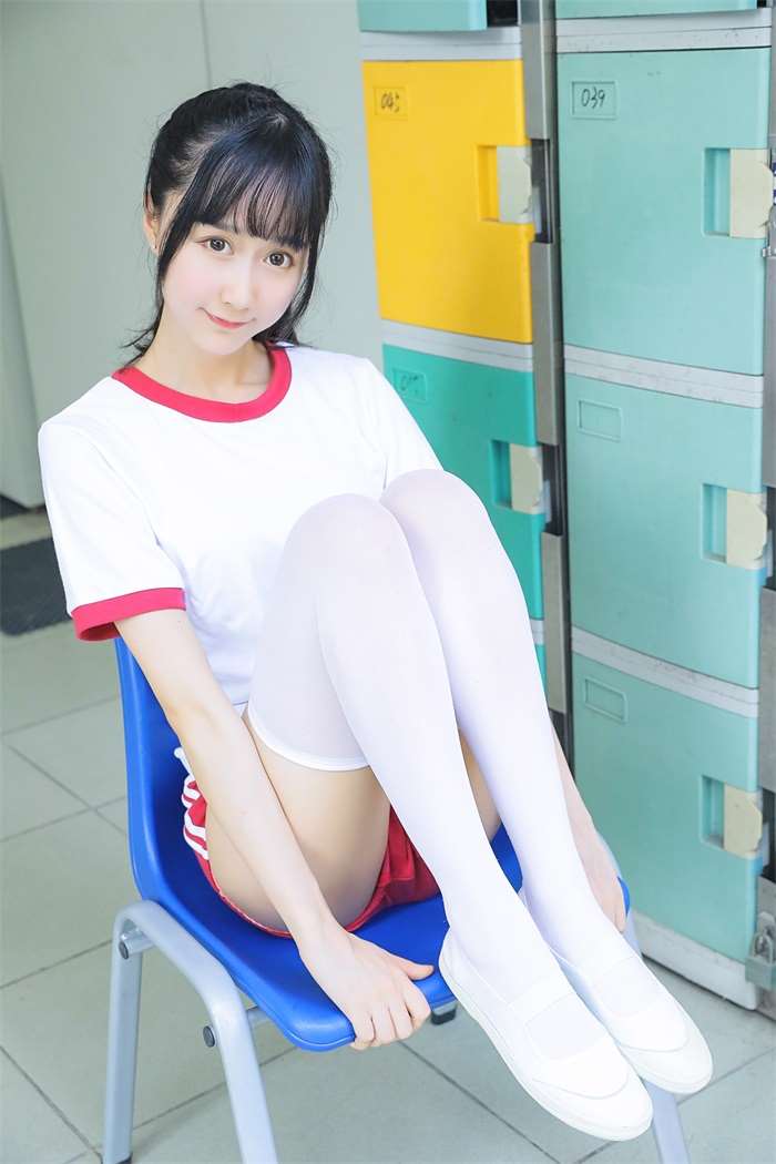 网红Coser@木绵绵OwO – 上体育课啦 [59P/806MB]