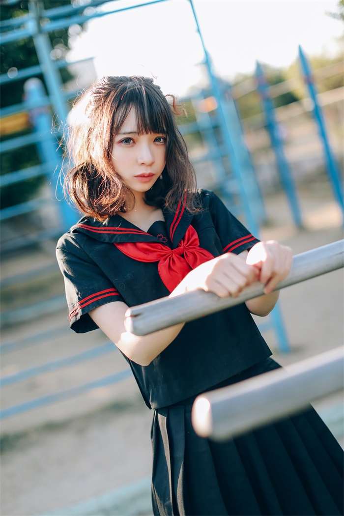 网红Coser@疯猫ss – 室外JK [18P/155MB]