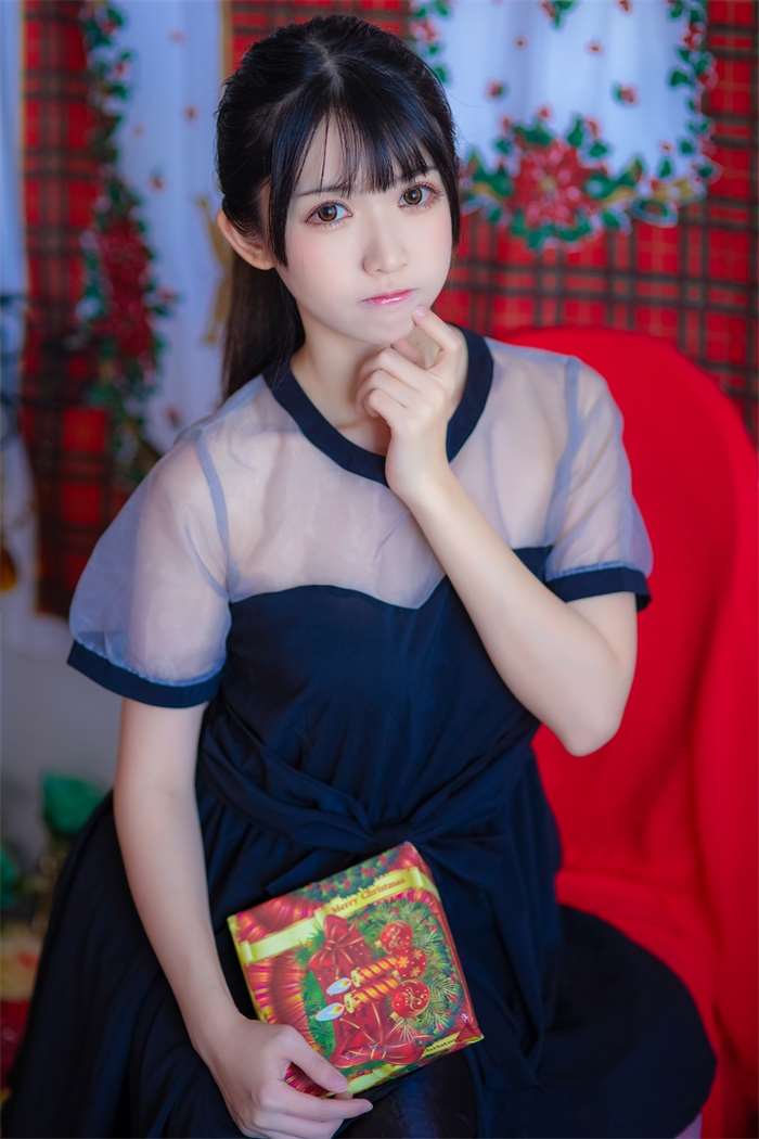 网红Coser@鳗鱼霏儿 – 加藤惠 礼服 [13P/107MB]
