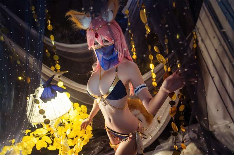 人气动漫Coser@爱老师_PhD Fate 玉藻前 舞娘泳装 [19P/104MB]