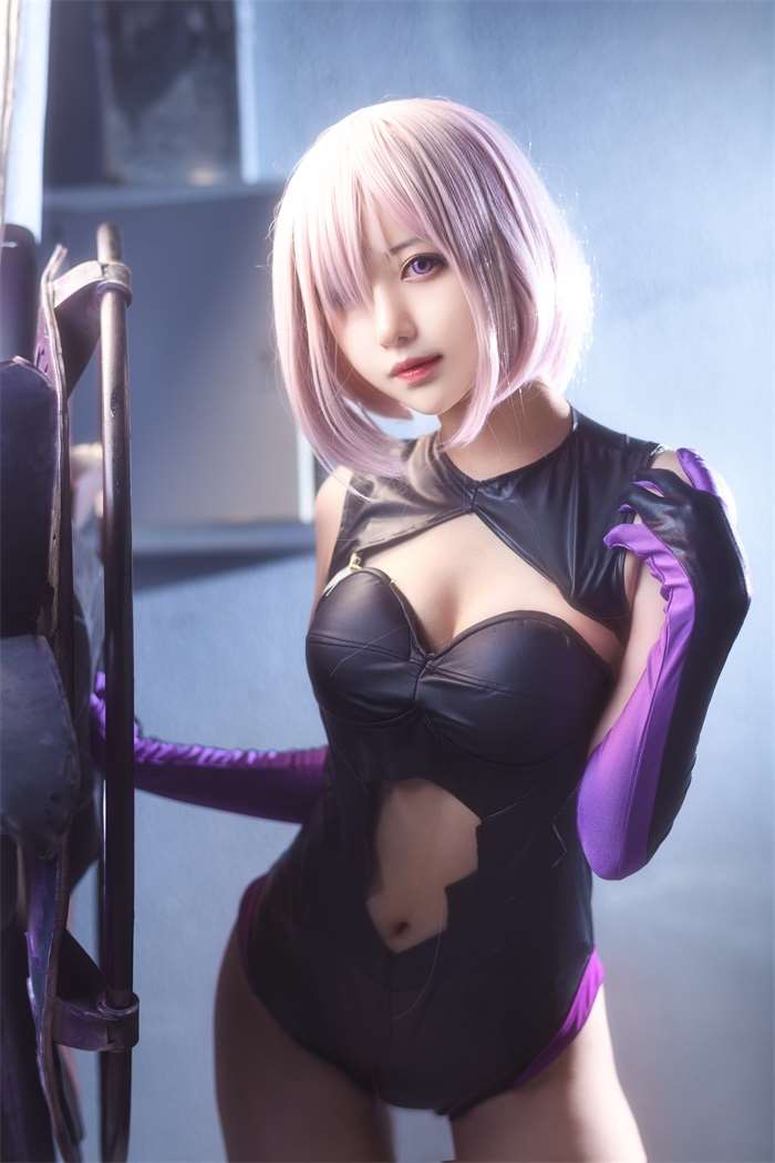 人气动漫Coser@Shika小鹿鹿 玛修 [33P/365MB]