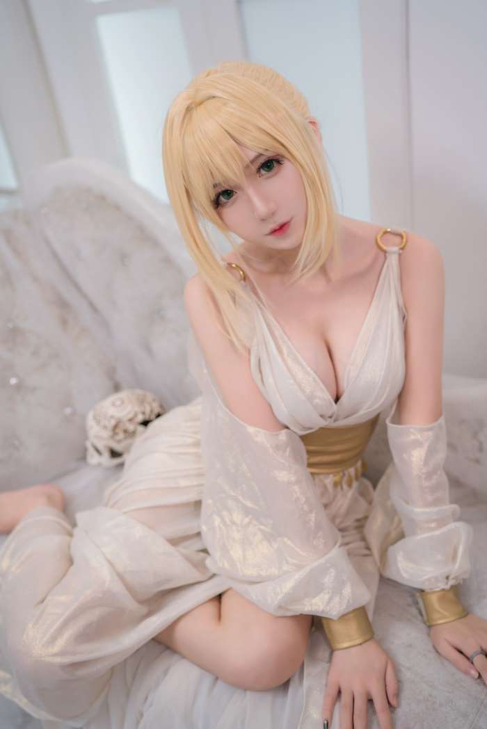 人气动漫Coser@腐团儿Ikaros 尼禄 [10P/94.4MB]