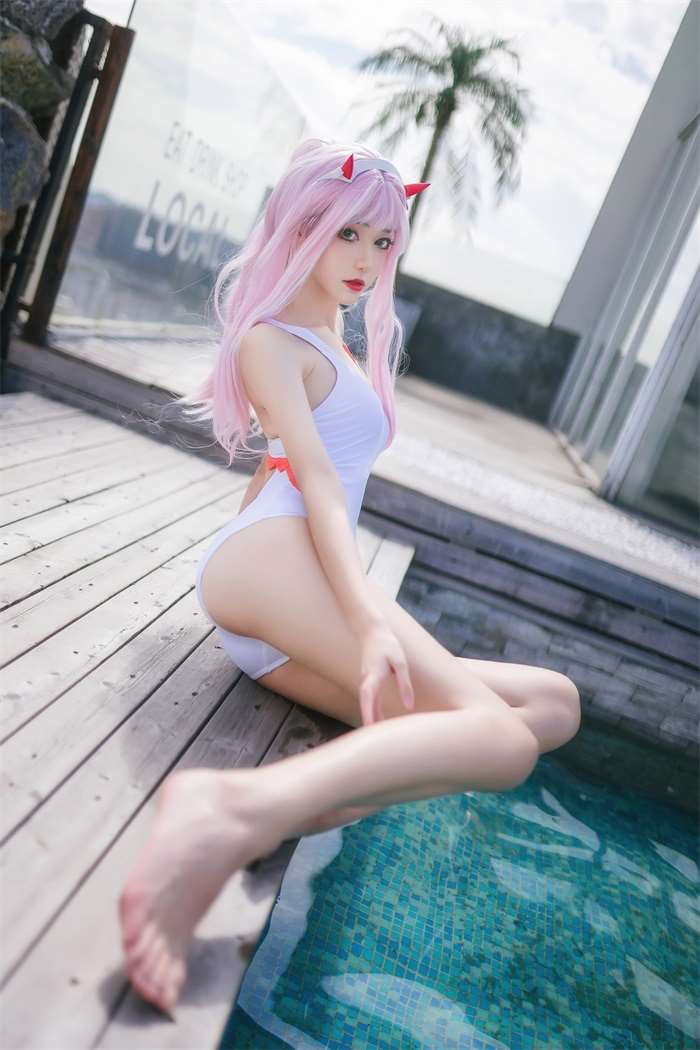 微博红人动漫Coser@南桃Momoko 泳衣 [31P/60.7MB]