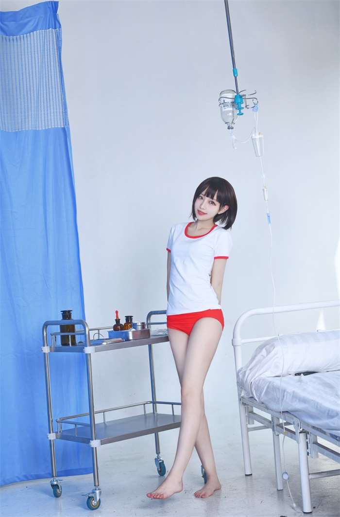 人气动漫Coser@Shika小鹿鹿 保健室 [12P/124MB]