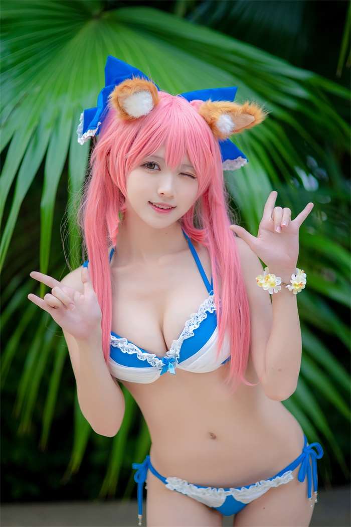 人气动漫Coser@鳗鱼霏儿 – 泳装鳗鱼 [17P/168MB]