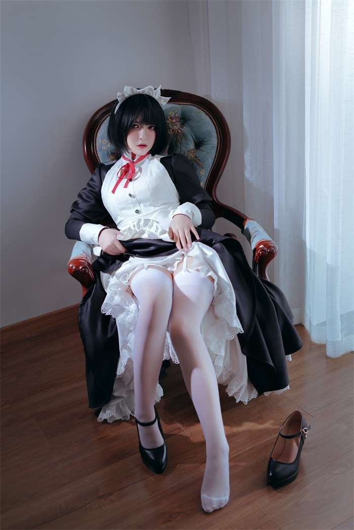 微博人气Coser@半半子 –  嫌パン メイド [60P/2V/308MB]