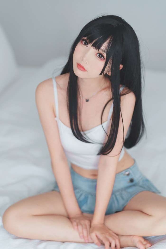 人气动漫Coser@面饼仙儿 – 可爱女友 [40P/394MB]