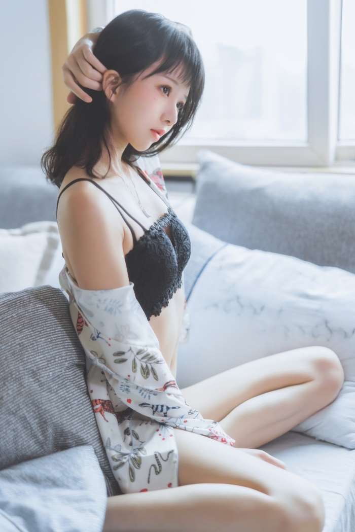 人气Coser@桜桃喵_倦 [32P/487MB]