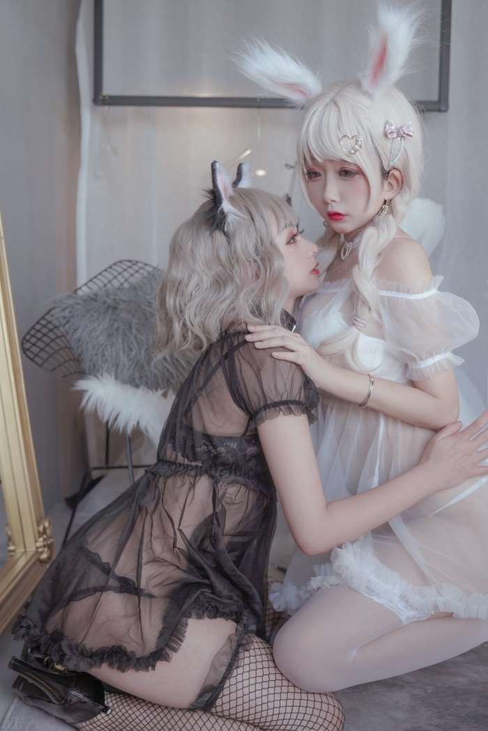 微博人气Coser@日奈娇 – 猫与兔 [50P/631MB]