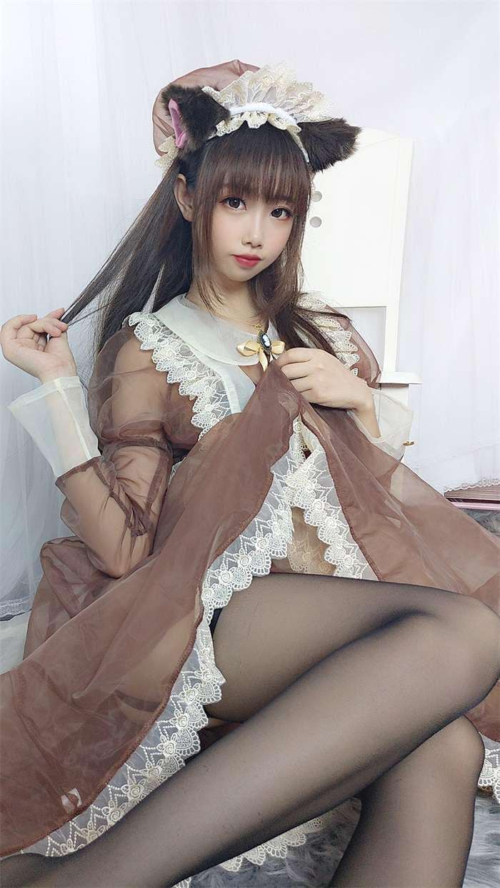 微博红人Coser@雪琪SAMA – 透明女仆 [43P/4V/234MB]