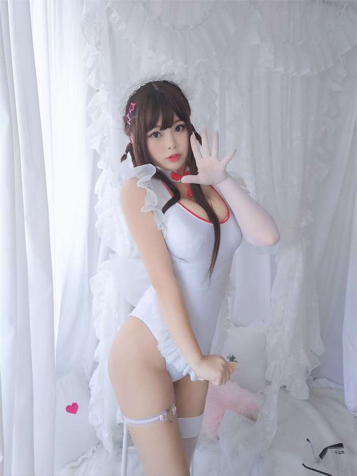 微博动漫博主@-白烨- 秀色可餐 [72P/6V/726MB]