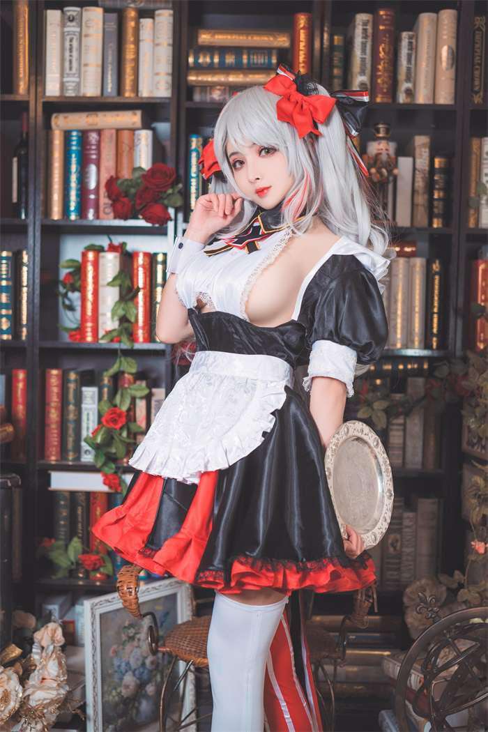 知名动漫Coser@rioko凉凉子 欧根亲王女仆 [20P/280MB]