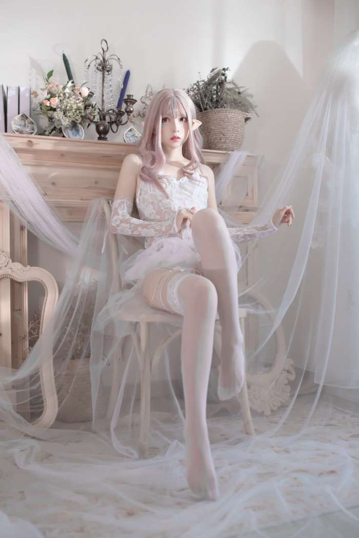 网红Coser@疯猫ss 纯白精灵 [29P/120MB]