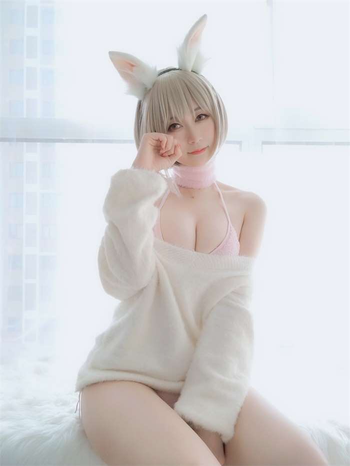 人气动漫Coser@白银81_ 小白兔 [105P/2V/236MB]