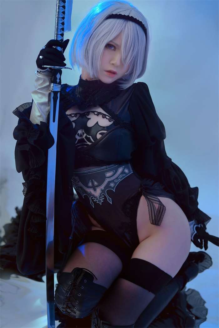 微博人气Coser@半半子 二号B型 [48P/380MB]
