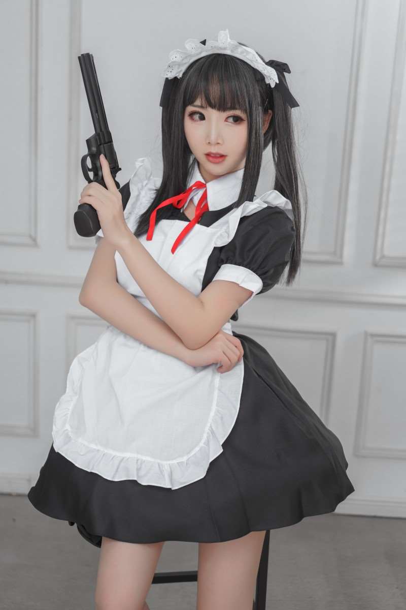 人气动漫Coser@面饼仙儿 左轮女仆 [15P/124MB]