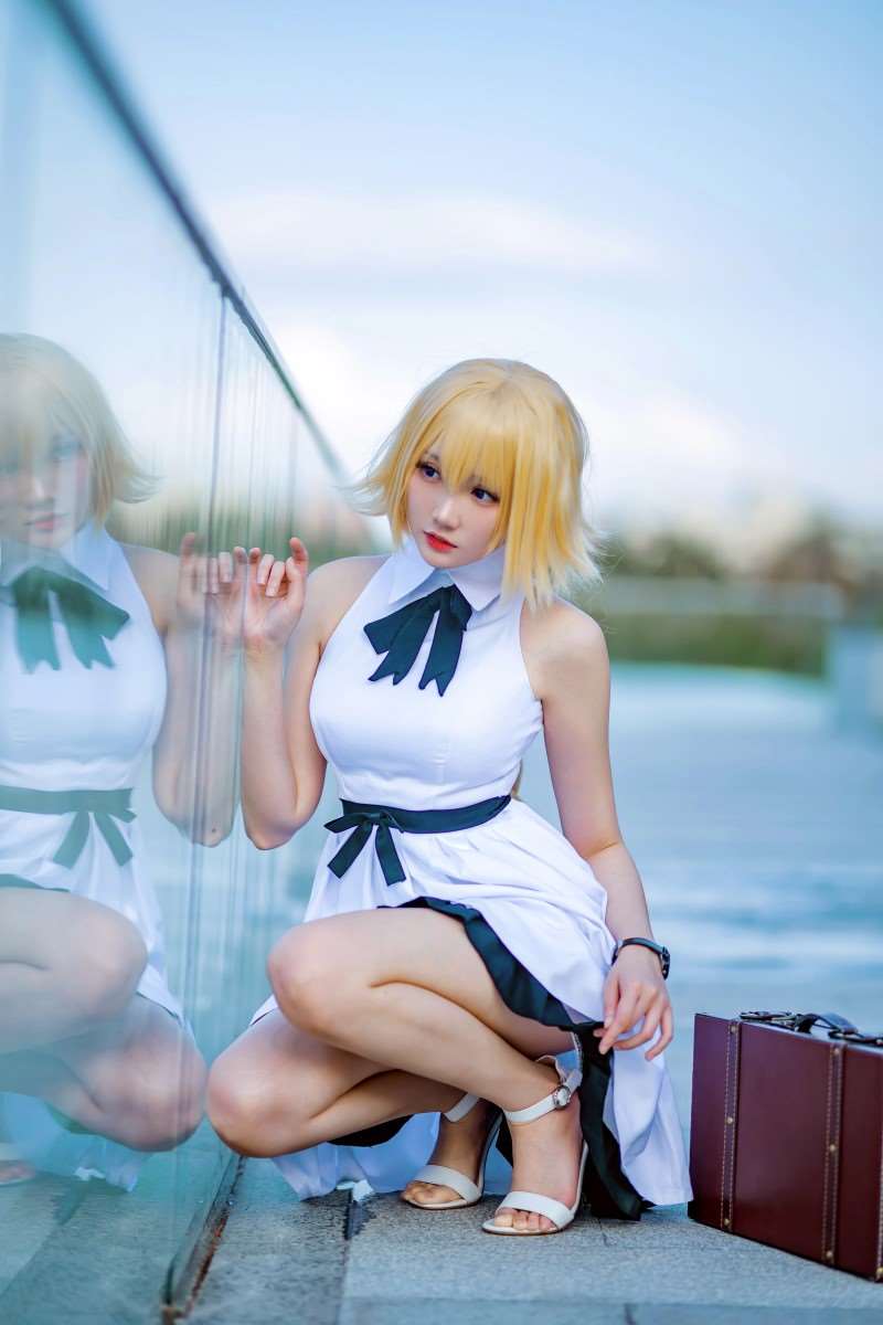 动漫Coser@瓜希酱 贞德三周年白裙德 [20P/80MB]