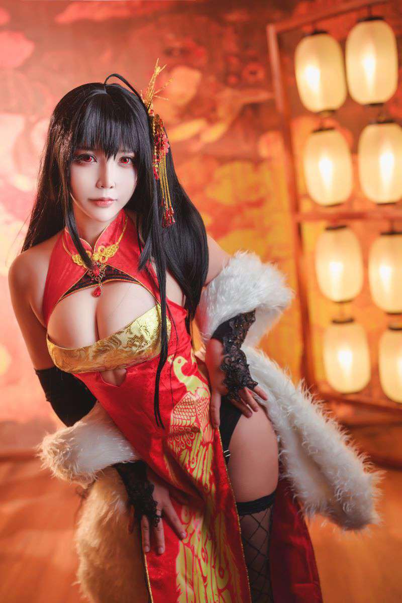 微博红人Coser@抱走莫子aa 大凤 [40P/1V/1.07G]