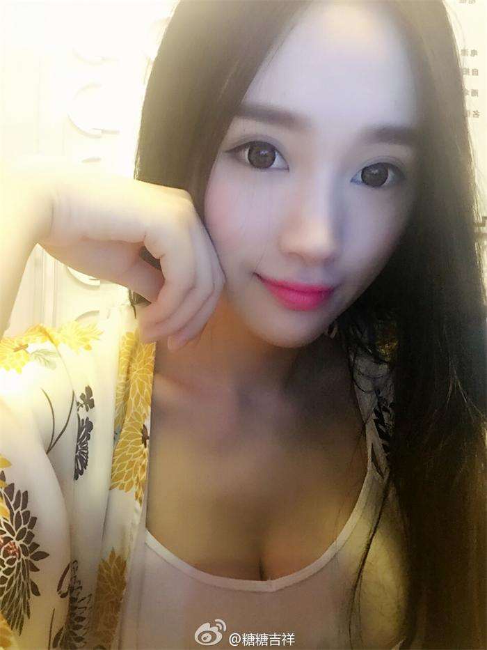 1 (8)