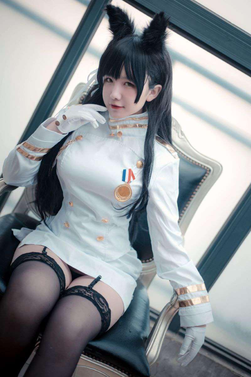 人气Coser@阿半今天很开心 爱宕 [24P/103MB]