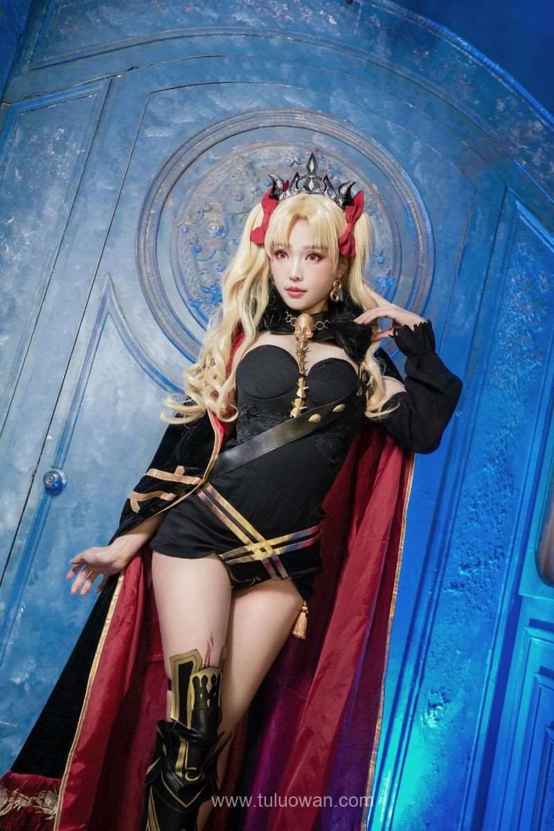 台湾Coser@ElyEE子 弓凛 [42P/6V/301MB]