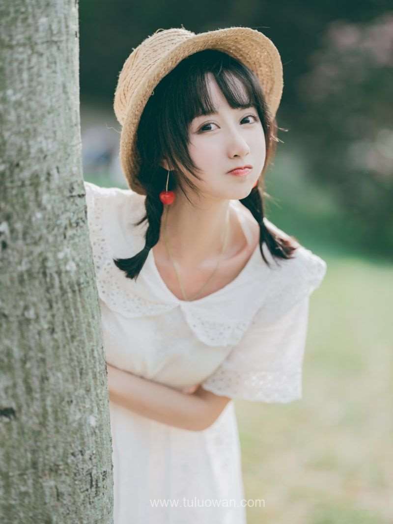 网紅Coser@木绵绵OwO 夏日彩虹 [29P/1.42G]