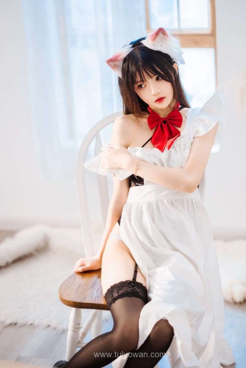 人气Coser@桜桃喵 长裙妹抖（日）[97P/2.01G]