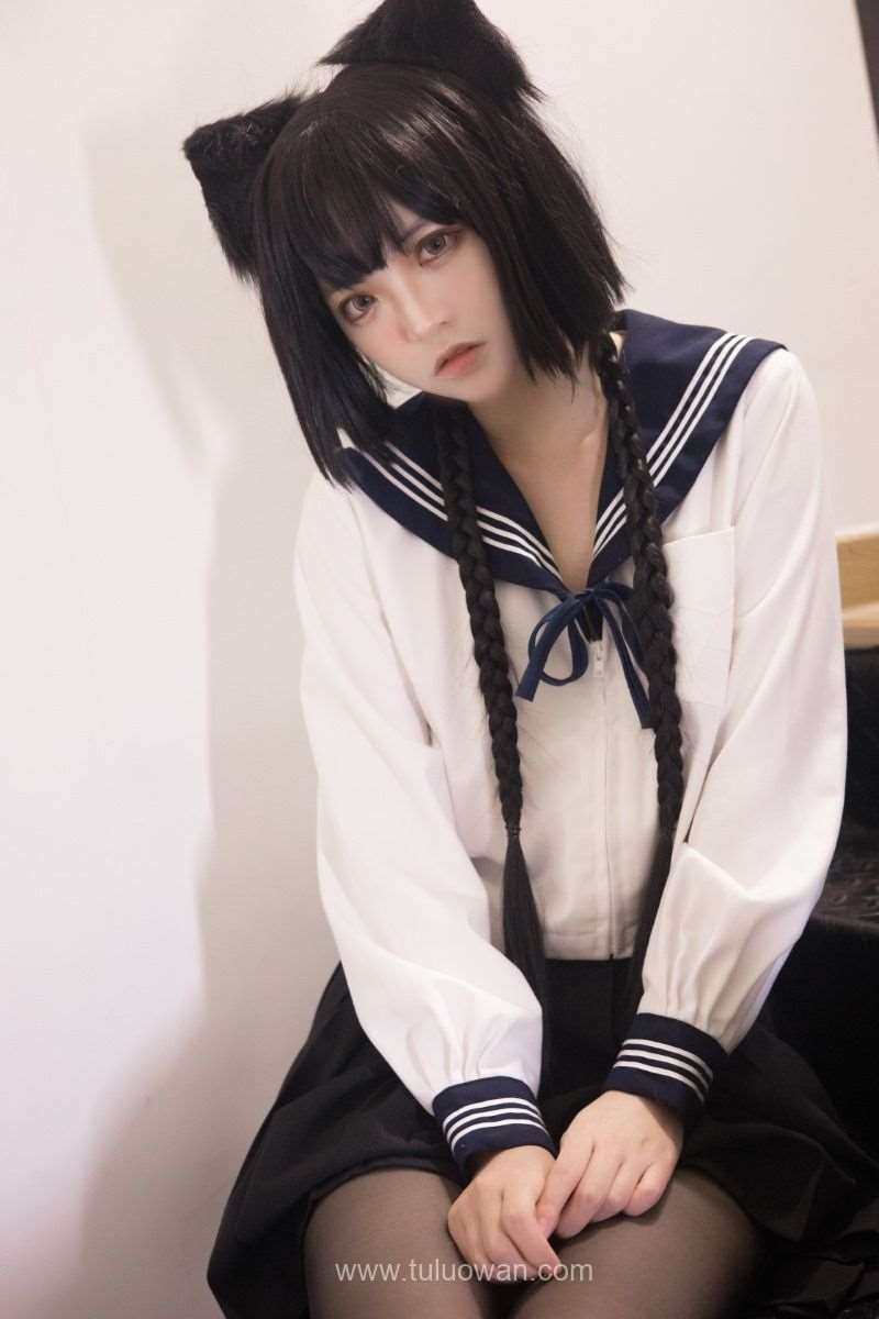 网紅Coser@疯猫ss 2022新春生日本04 制服少女 [80P/5V/1.44G]