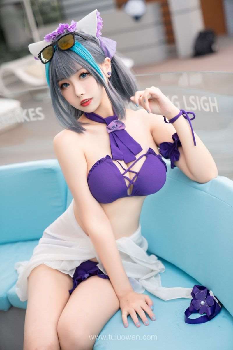 知名动漫博主@Momoko葵葵 柴郡水着 [40P/1V/313MB]
