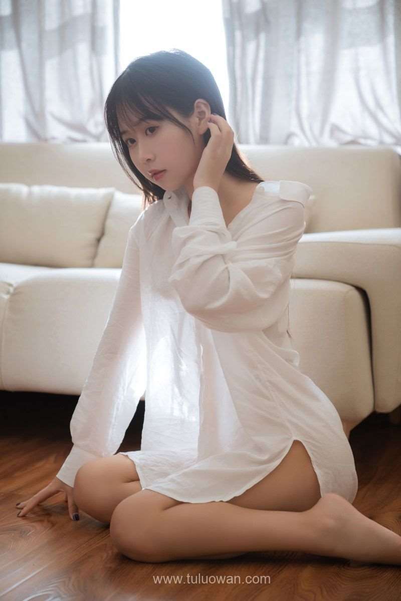 微博网紅妹纸@萌芽儿o0 浴缸 [72P/1.76G]