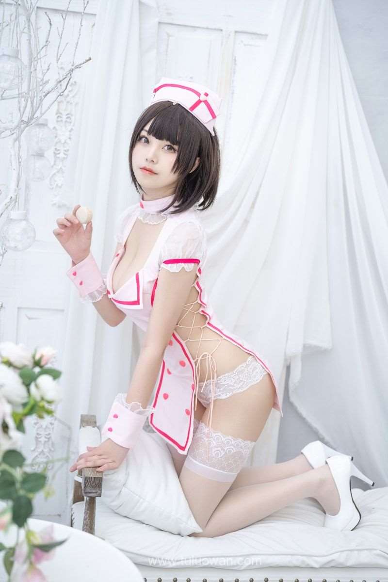 知名动漫博主@蜜汁猫裘 粉色小护士 [61P/917MB]