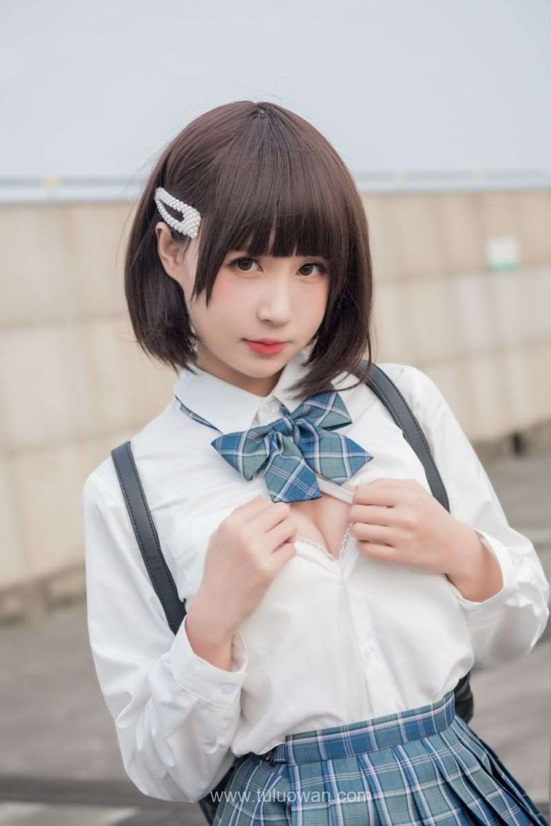 知名动漫博主@西园寺南歌 少女裙底 [22P/147MB]