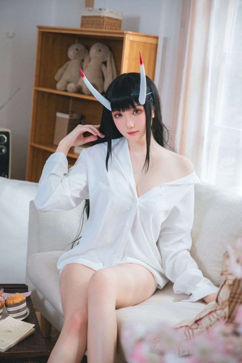 动漫Coser@瓜希酱 能代衬衣 [23P/108MB]